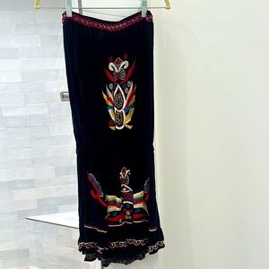 Bali Queen Embroidered Black Strapless Dress Size M/L